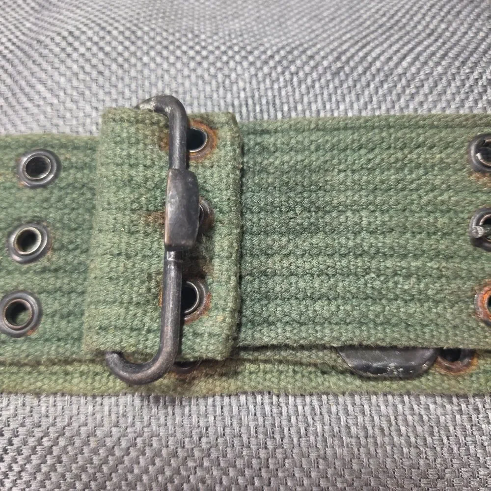 Vintage Military Canvas Pistol Web Belt 40